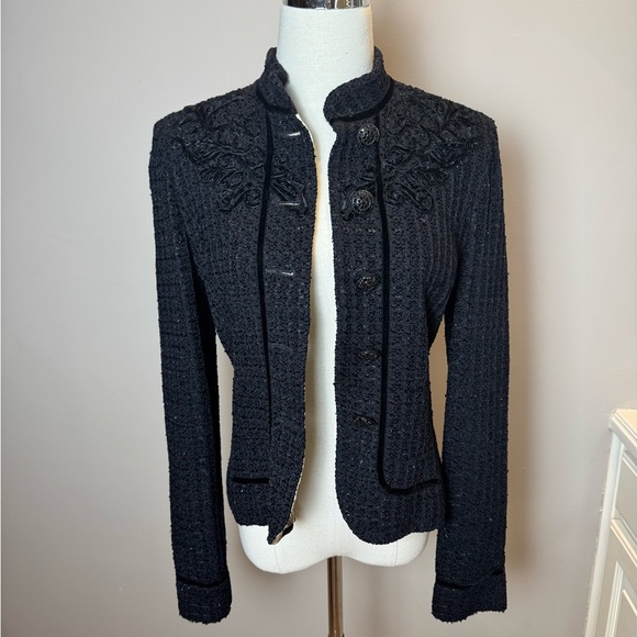 St. John Couture Black Embroidered Knit Jacket – Size 6 - Picture 9 of 9